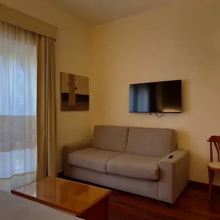Hotel Del Corso 3*