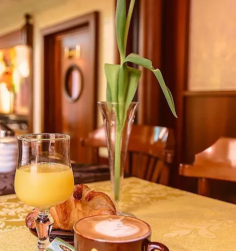 ホテル Del Corso SantʼAntìoco